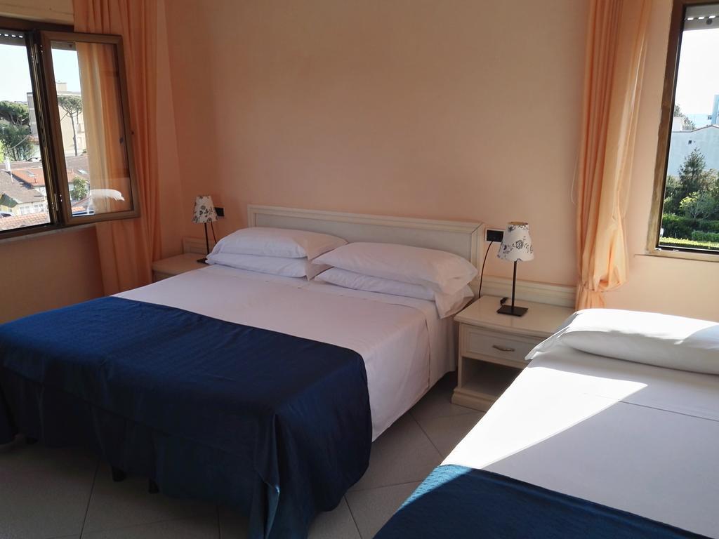 Hotel Elizabeth Marina di Pietrasanta Dış mekan fotoğraf