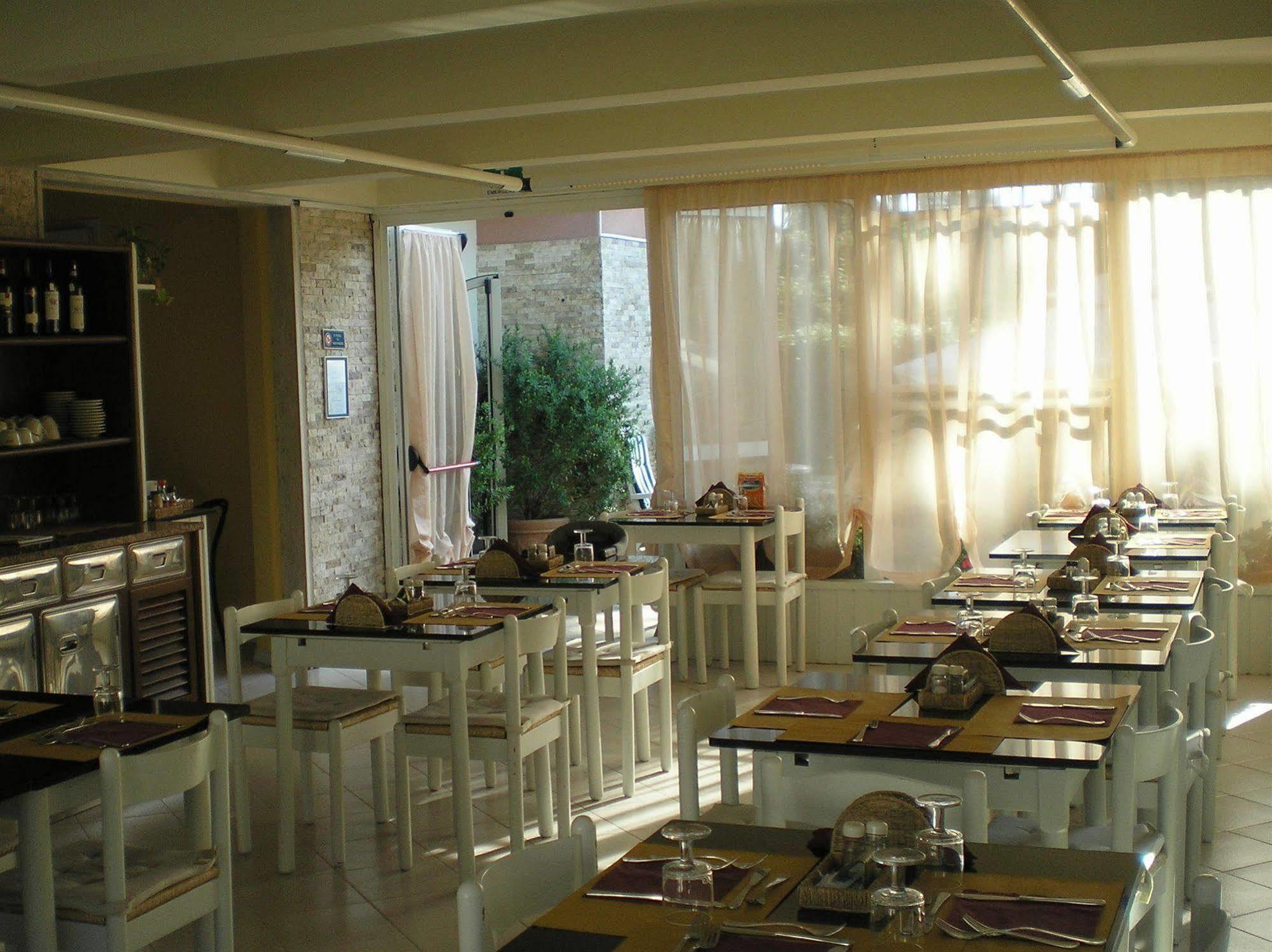 Hotel Elizabeth Marina di Pietrasanta Dış mekan fotoğraf