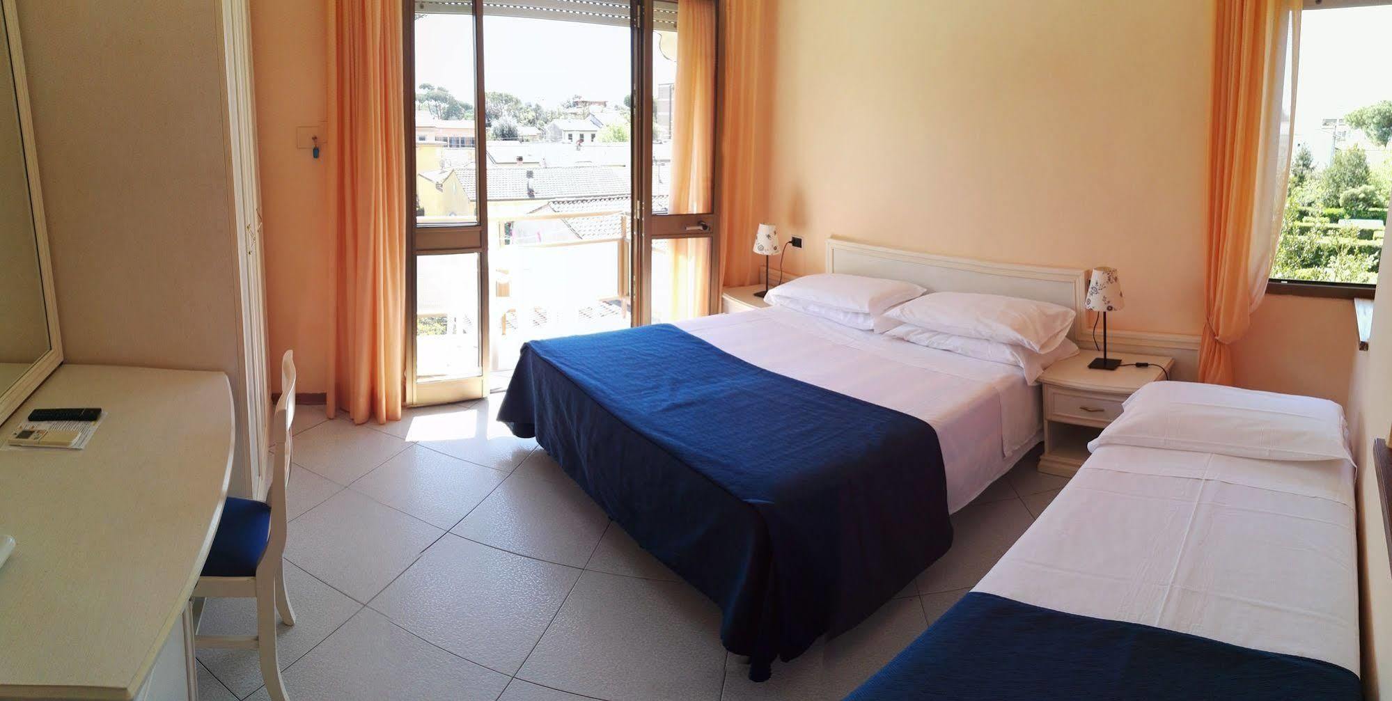 Hotel Elizabeth Marina di Pietrasanta Dış mekan fotoğraf